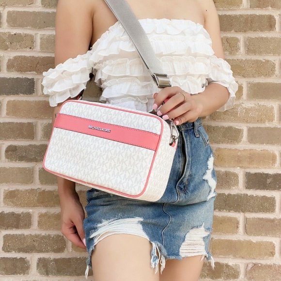 Michael Kors Large Pocket Crossbody Bag +Wallet - Picture 3 of 7